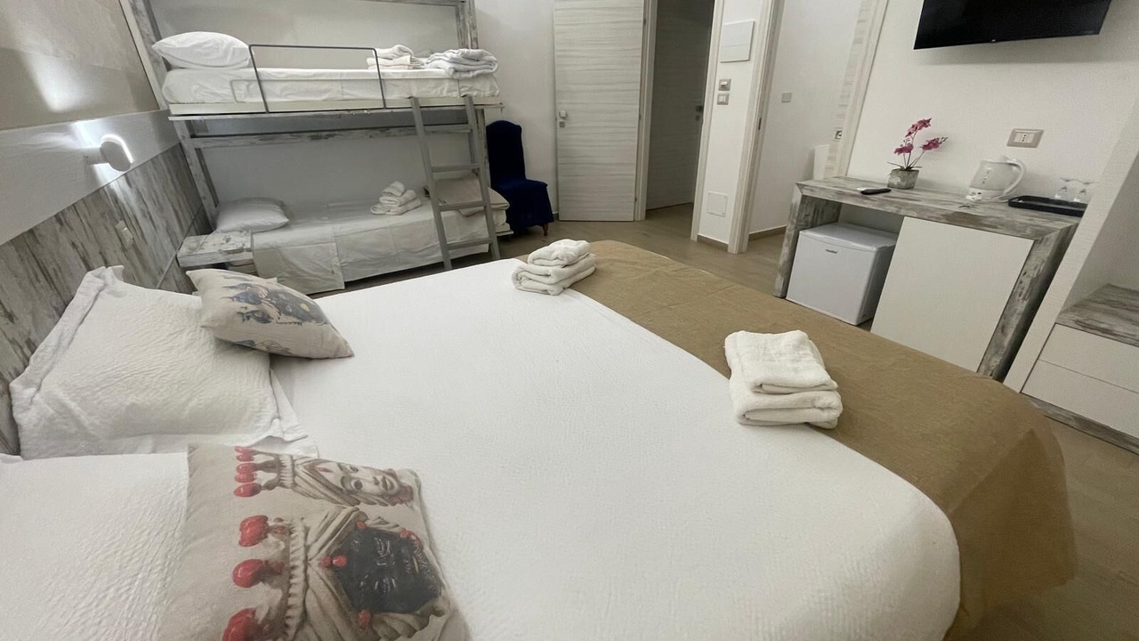 Photo of Bedroom in Tiche