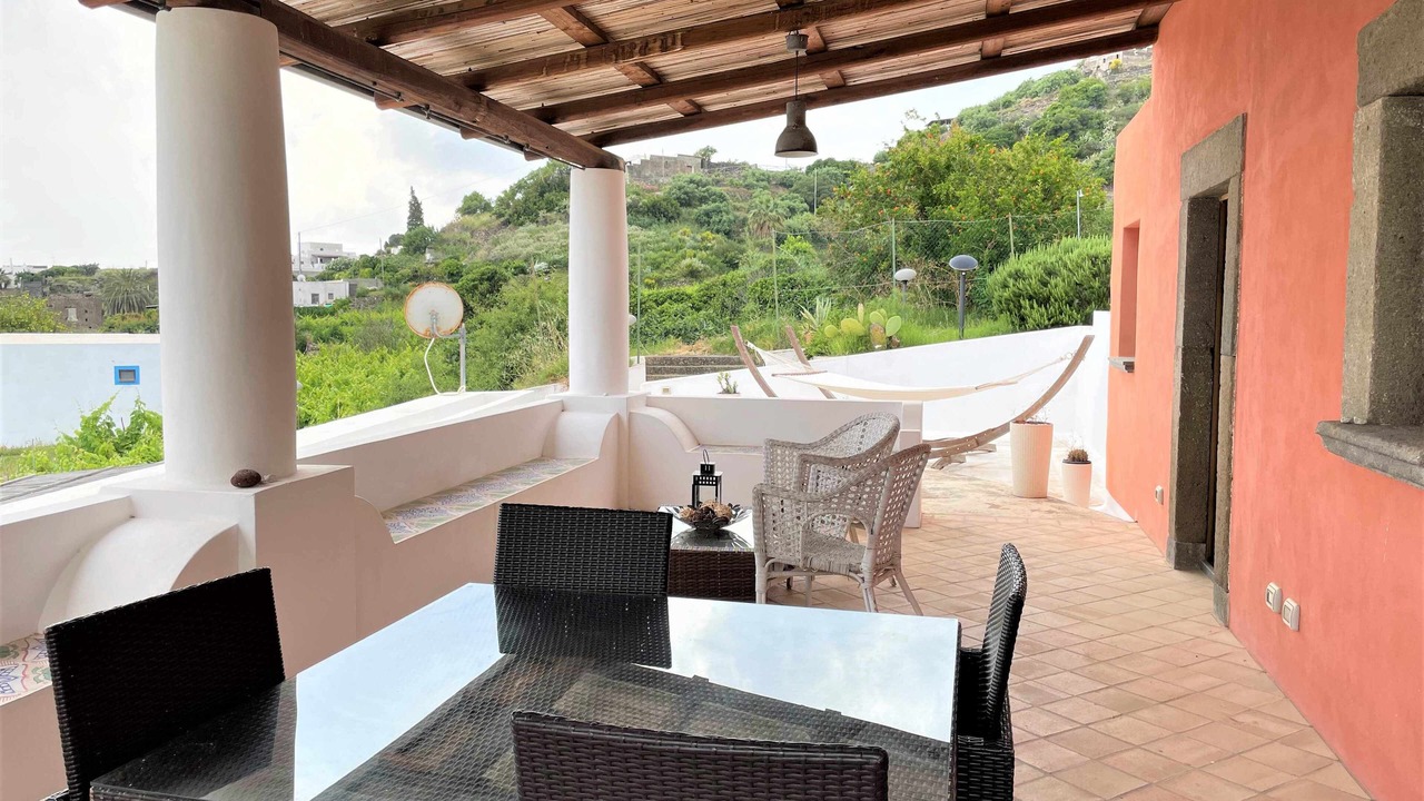 Photo of Outdoor in Lingua
