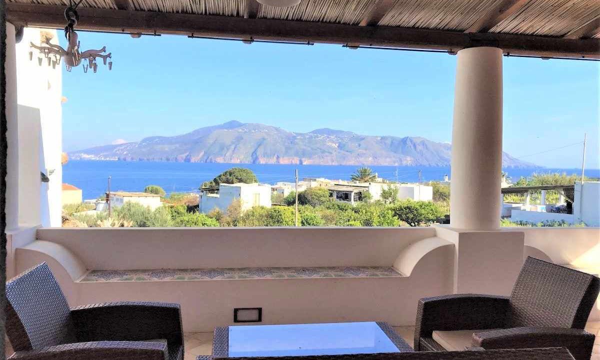 Photo of Outdoor in Lingua