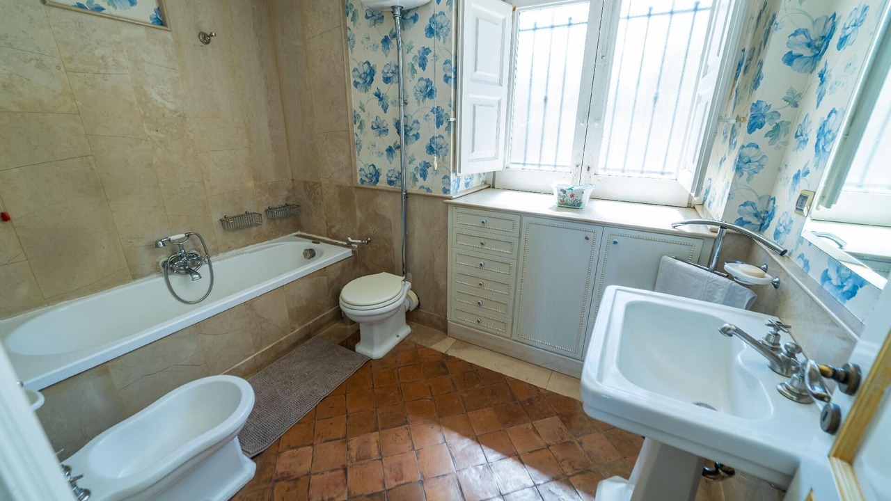 Photo of Bathroom in Old Town