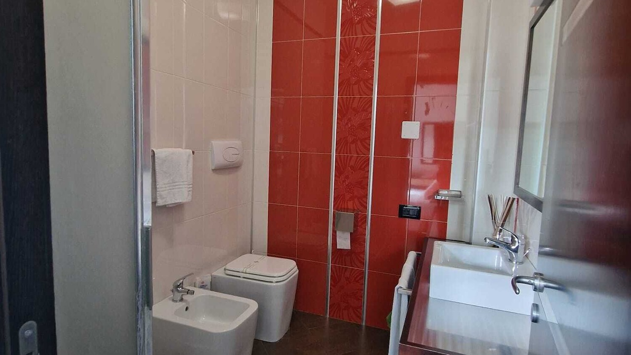 Photo of Bathroom in Bacoli