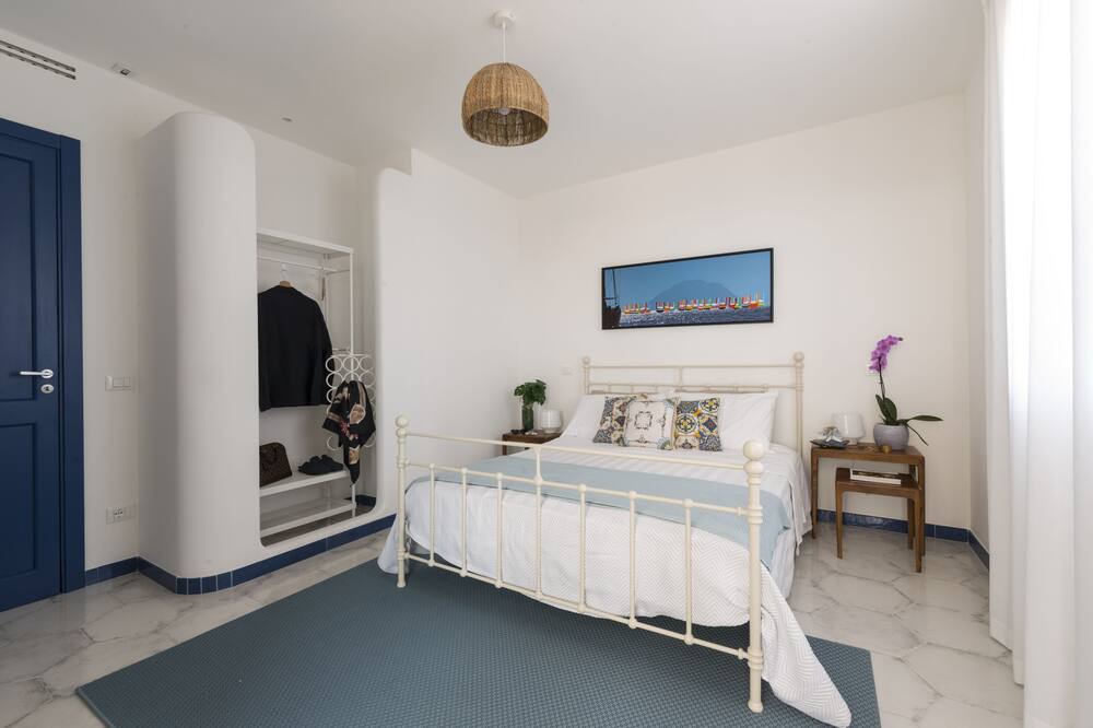 Photo of Bedroom in Porticello