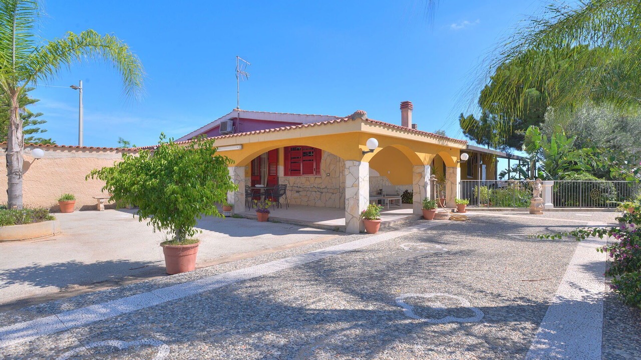 Photo of Outdoor in Floridia