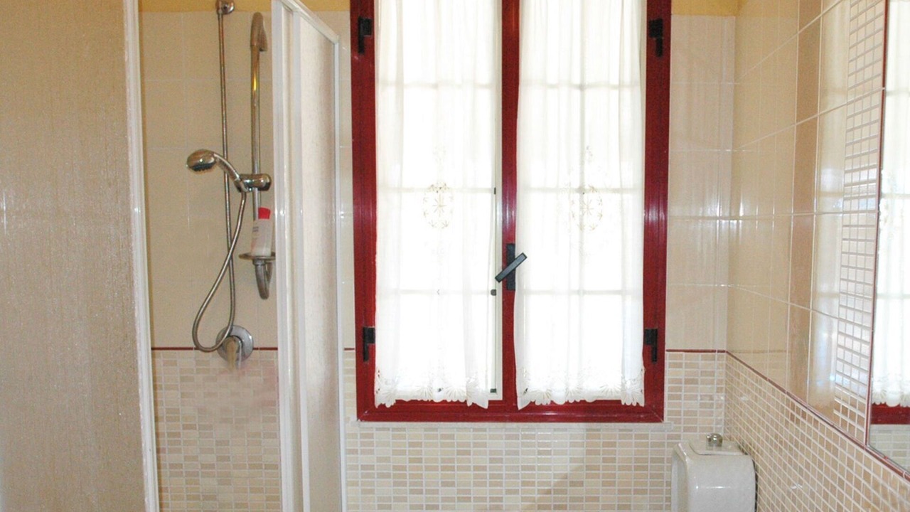 Photo of Bathroom in Floridia