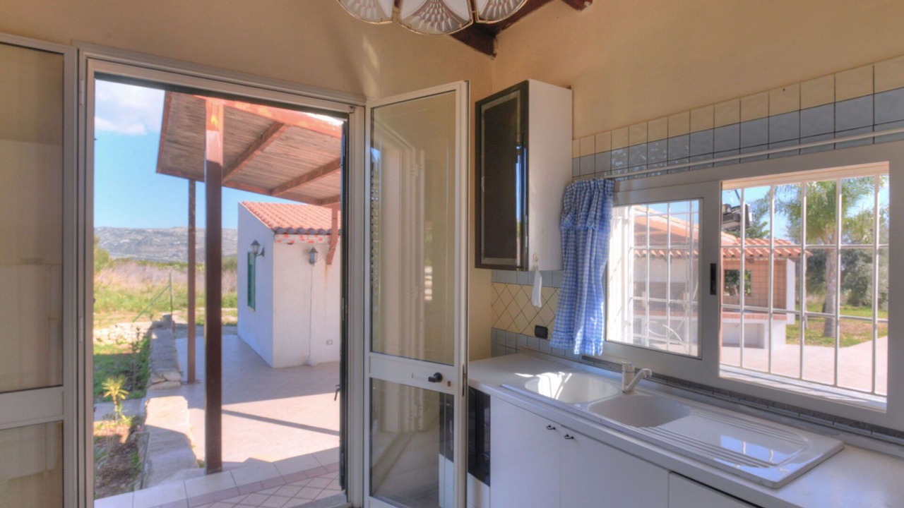 Photo of Kitchen in Floridia