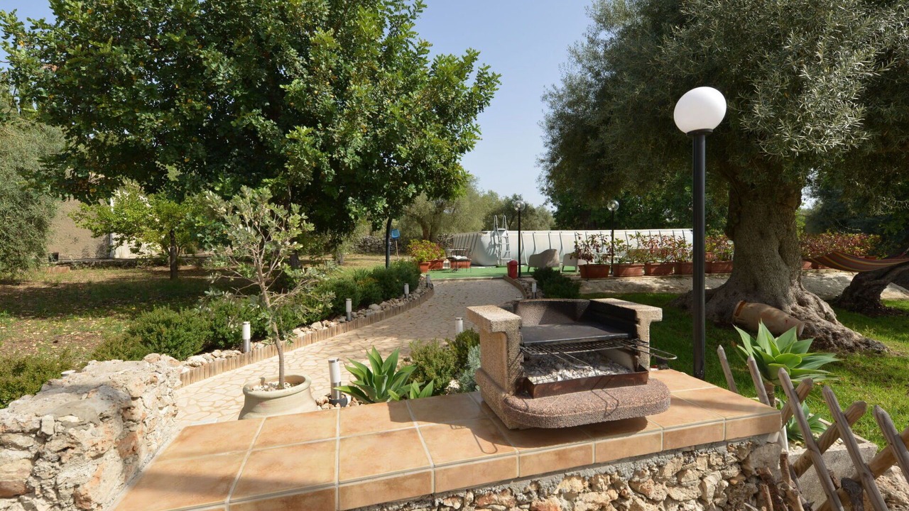 Photo of Outdoor in Solarino