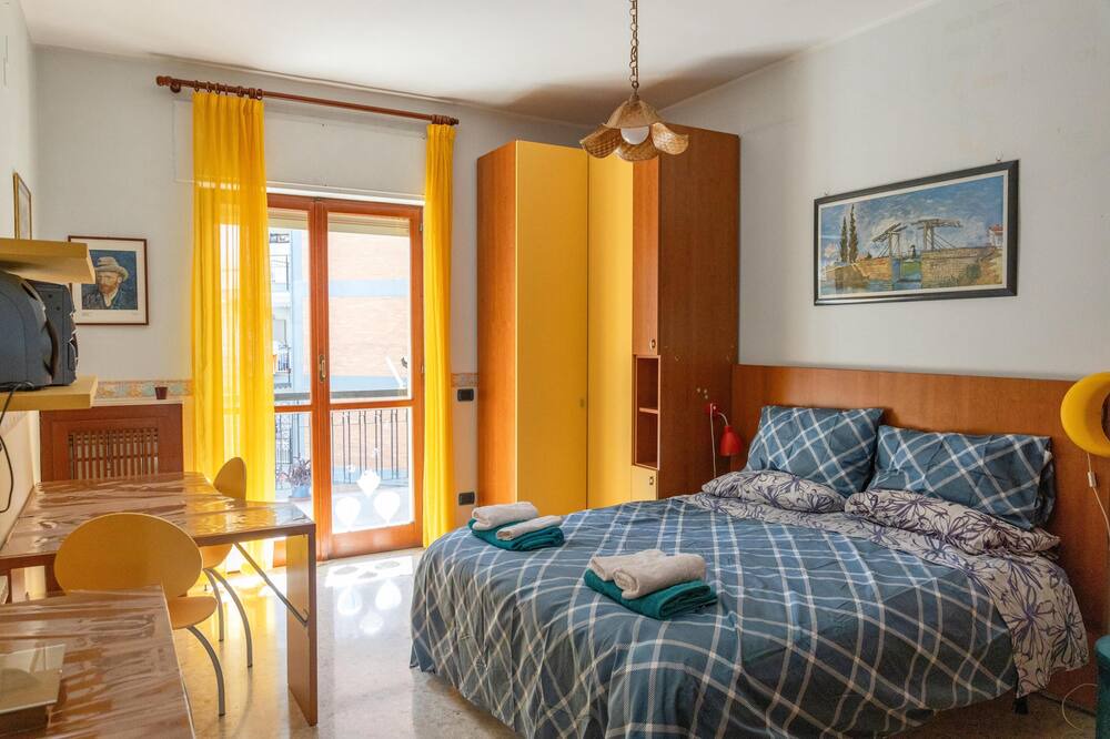 Photo of Bedroom in Rione Alto
