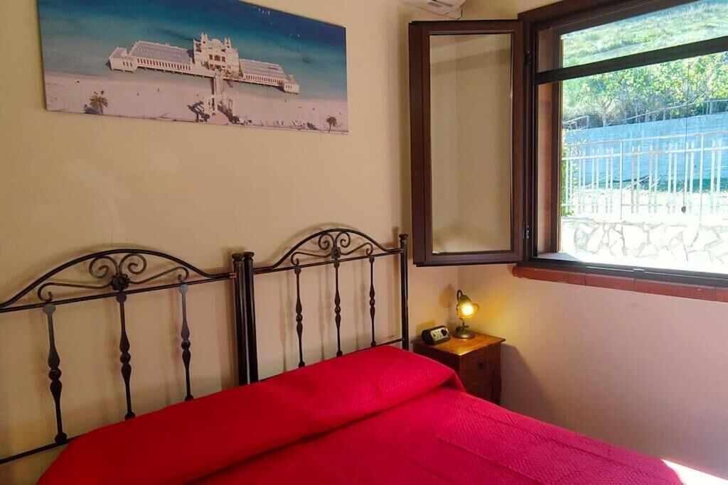Photo of Bedroom in Torre Colonna-sperone