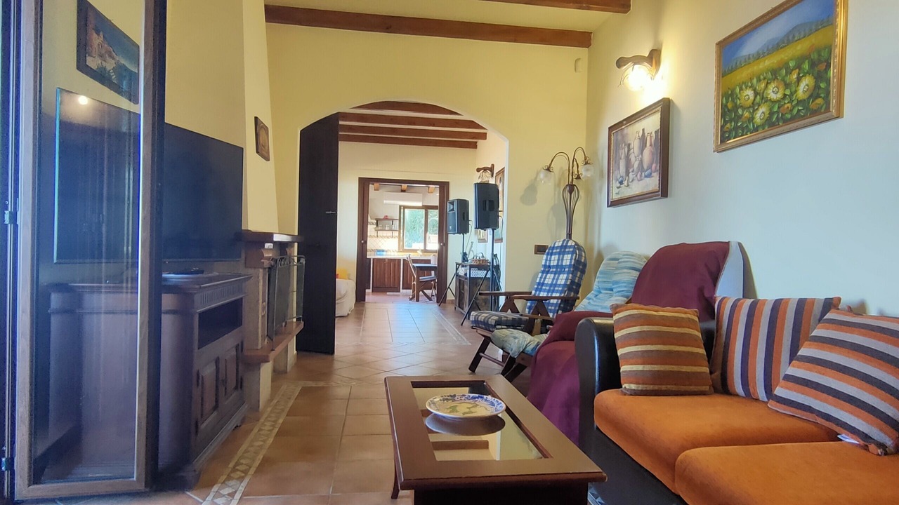 Photo of Livingroom in Torre Colonna-sperone
