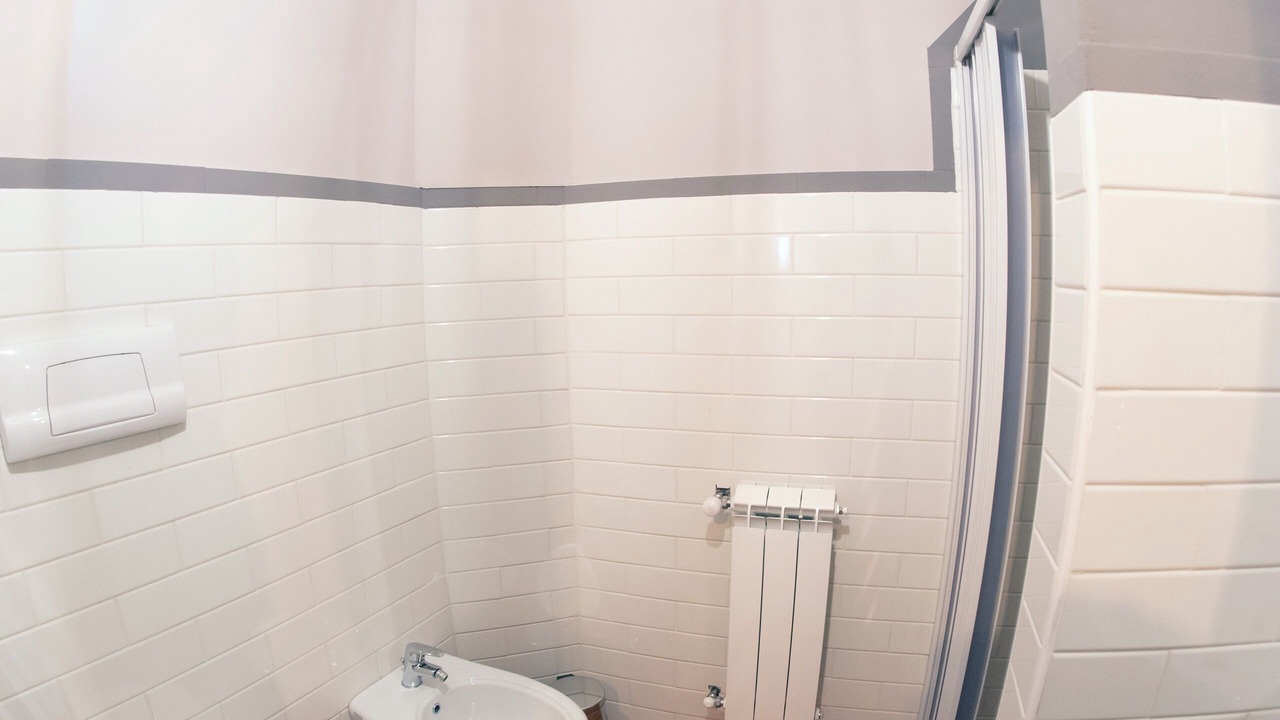 Photo of Bathroom in Patti