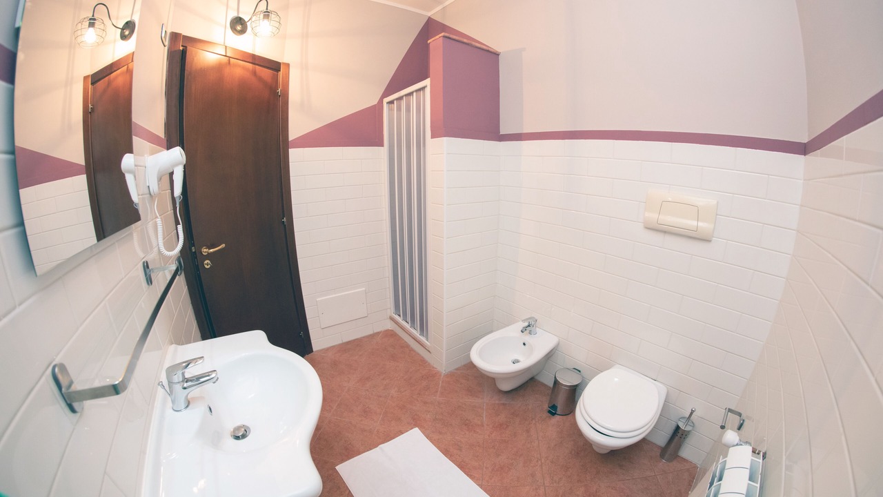 Photo of Bedroom in Patti