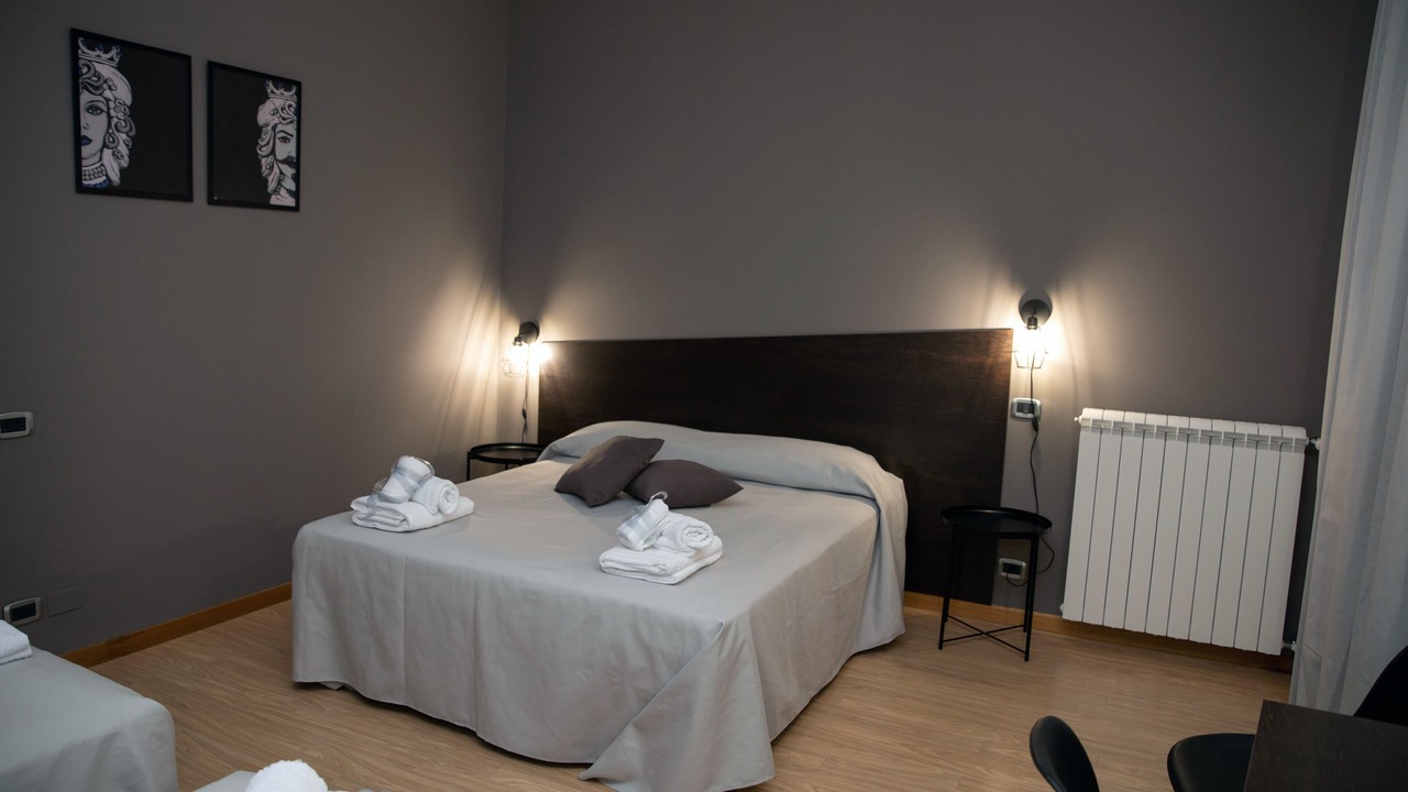 Photo of Bedroom in Patti