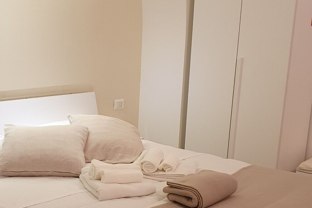 Photo of Bedroom in Torre del Greco