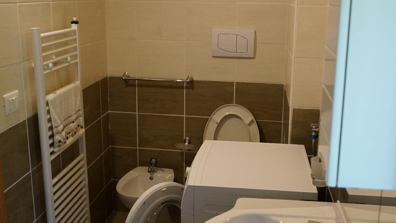 Photo of Bathroom in Falerna