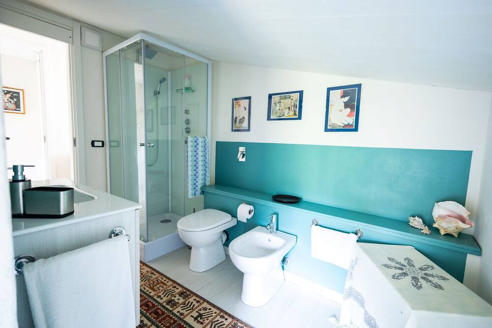 Photo of Bathroom in Marinella di Selinunte