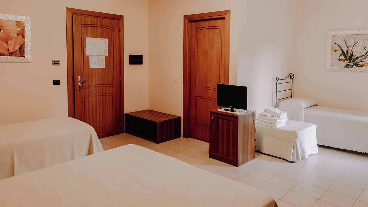 Photo of Bedroom in Castelluccio Superiore
