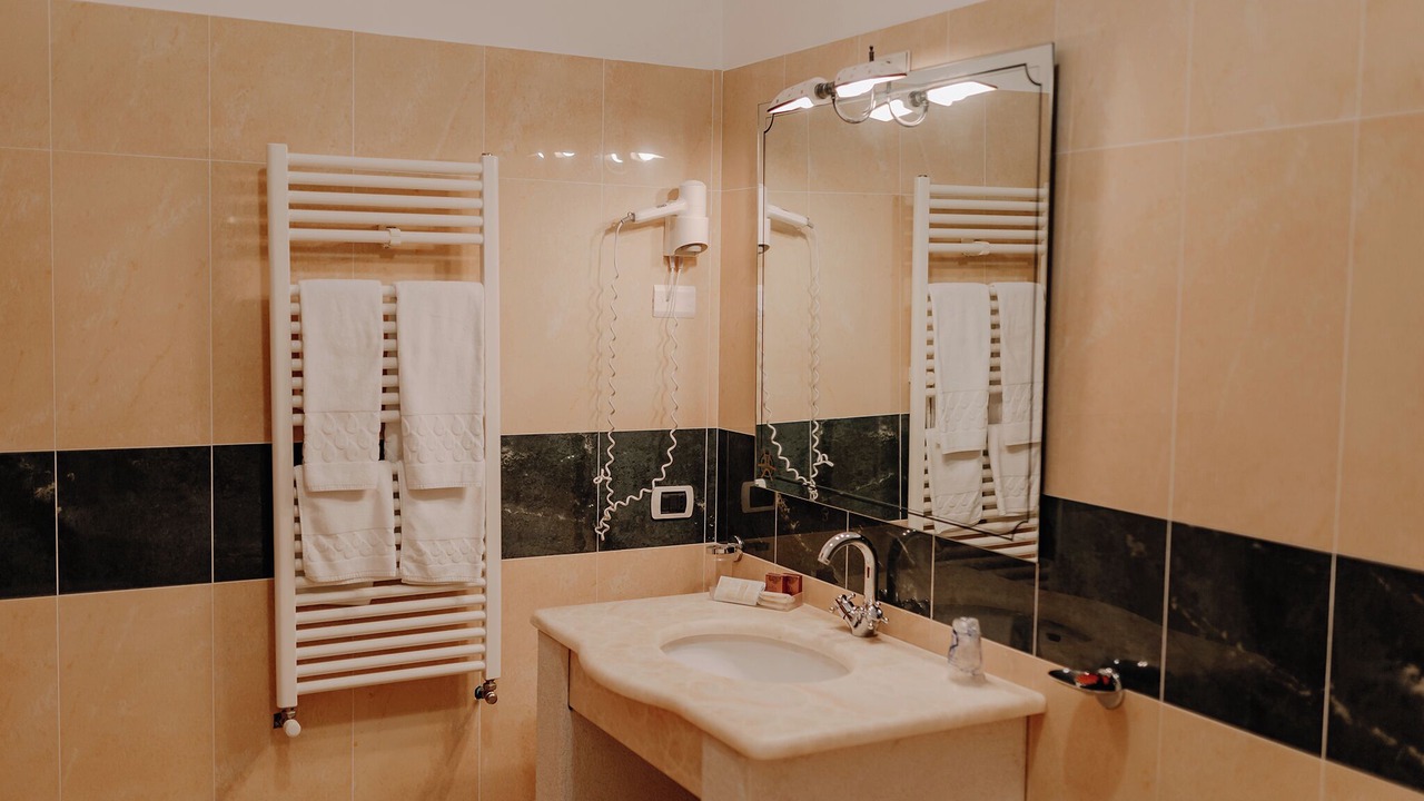 Photo of Bathroom in Castelluccio Superiore