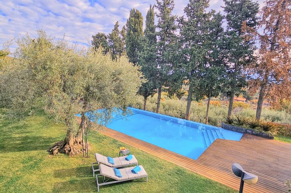 Photo of Outdoor in Ragalna