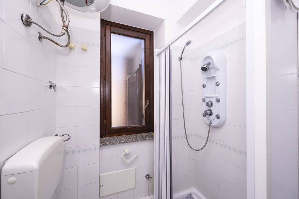 Photo of Bathroom in Piraino