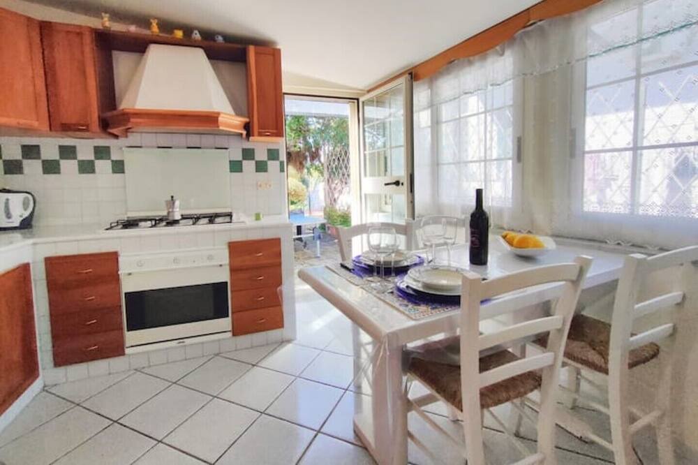 Photo of Kitchen in Licola