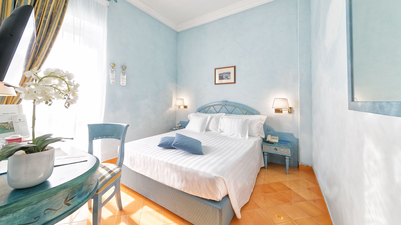 Photo of Bedroom in Ischia Ponte