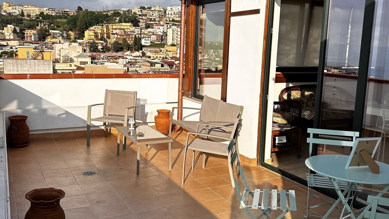 Photo of Outdoor in Palmi