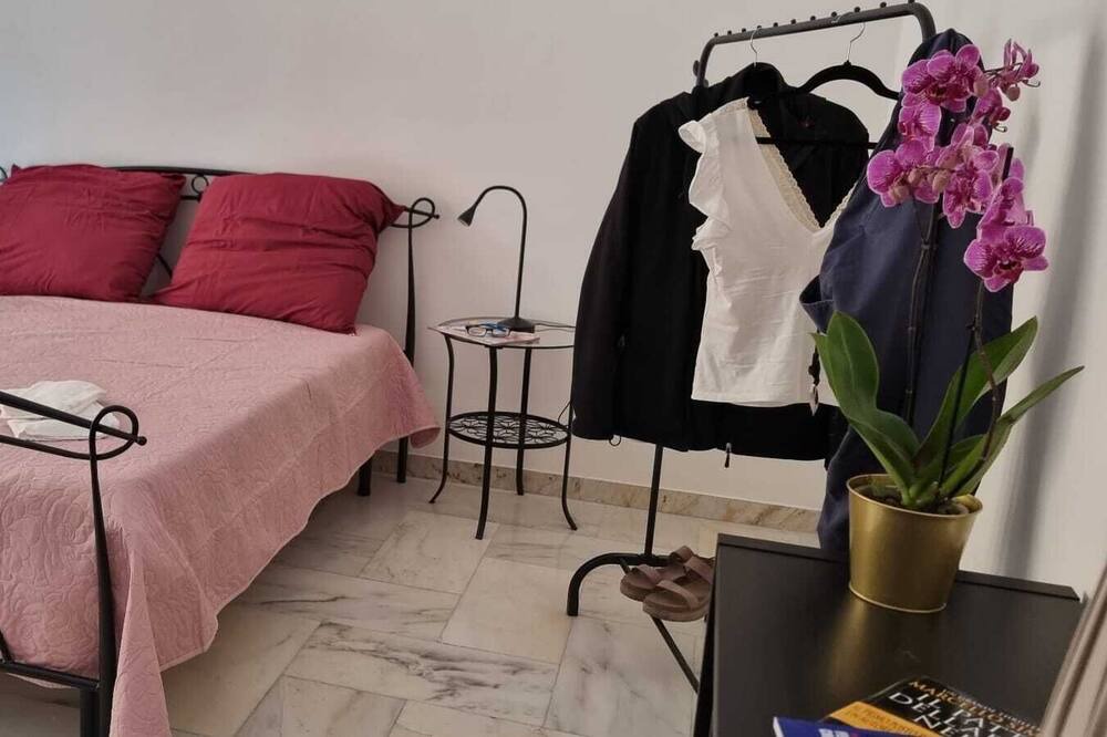 Photo of Bedroom in Portici