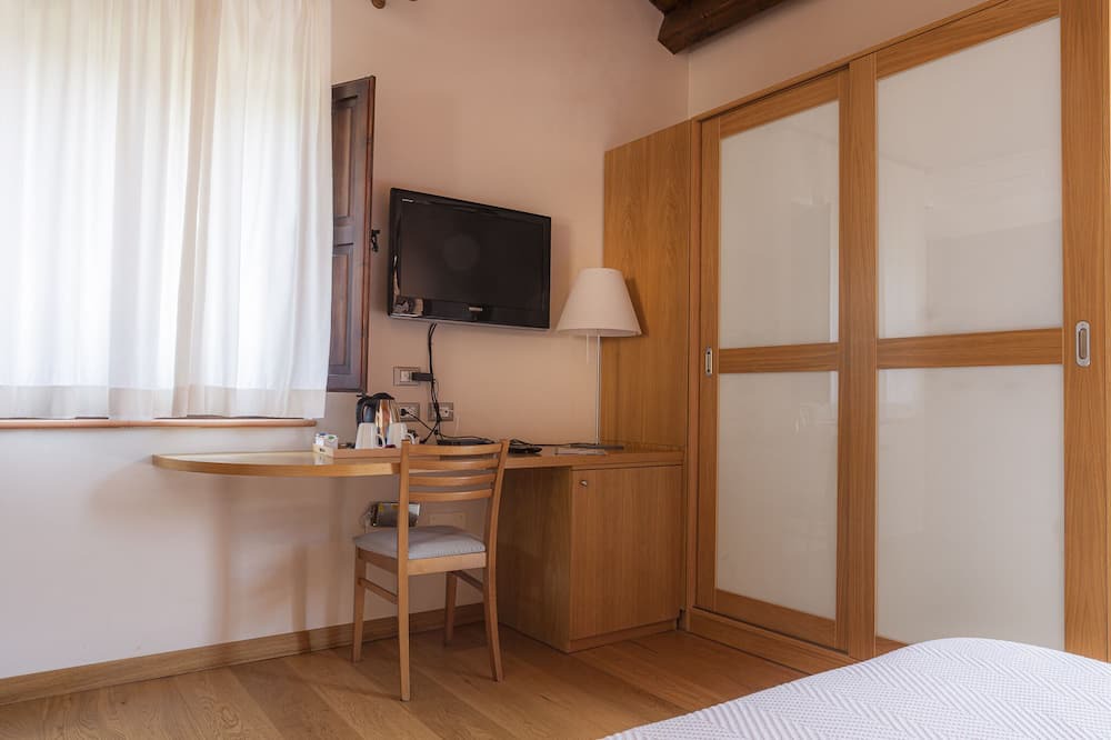 Photo of Bedroom in Collesano