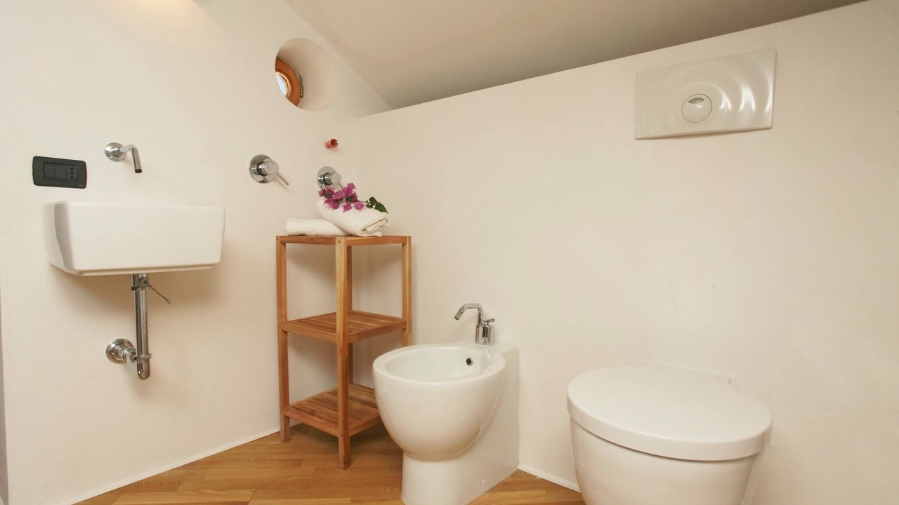 Photo of Bathroom in Torre Colonna-sperone