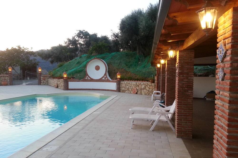 Photo of Outdoor in Reitano