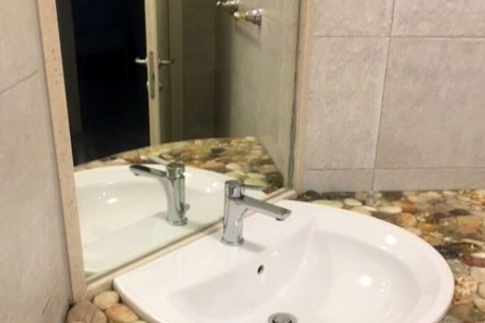 Photo of Bathroom in Carpino