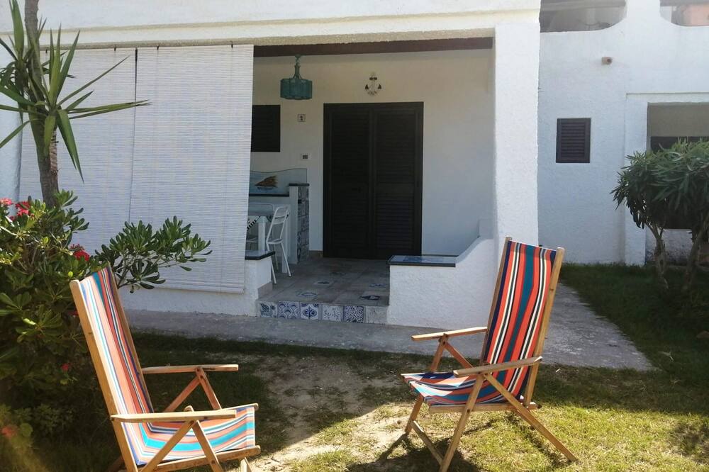 Photo of Outdoor in Vulcano Porto