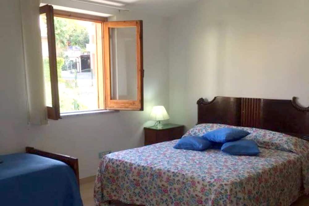 Photo of Bedroom in San Nicola Arcella