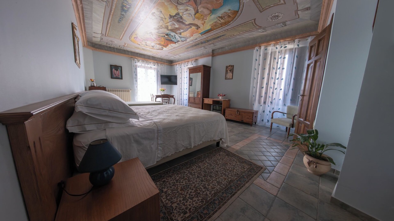 Photo of Bedroom in Gioiosa Ionica
