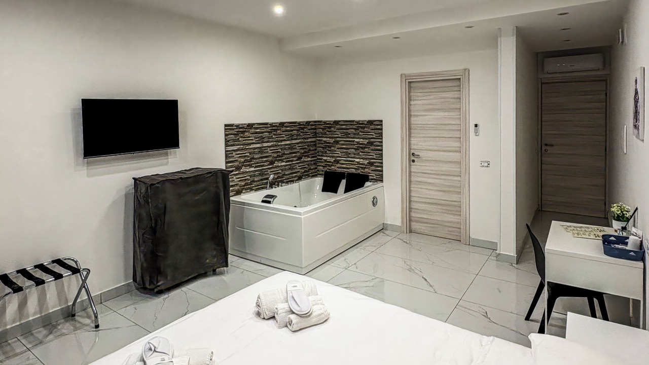 Photo of Bedroom in Secondigliano