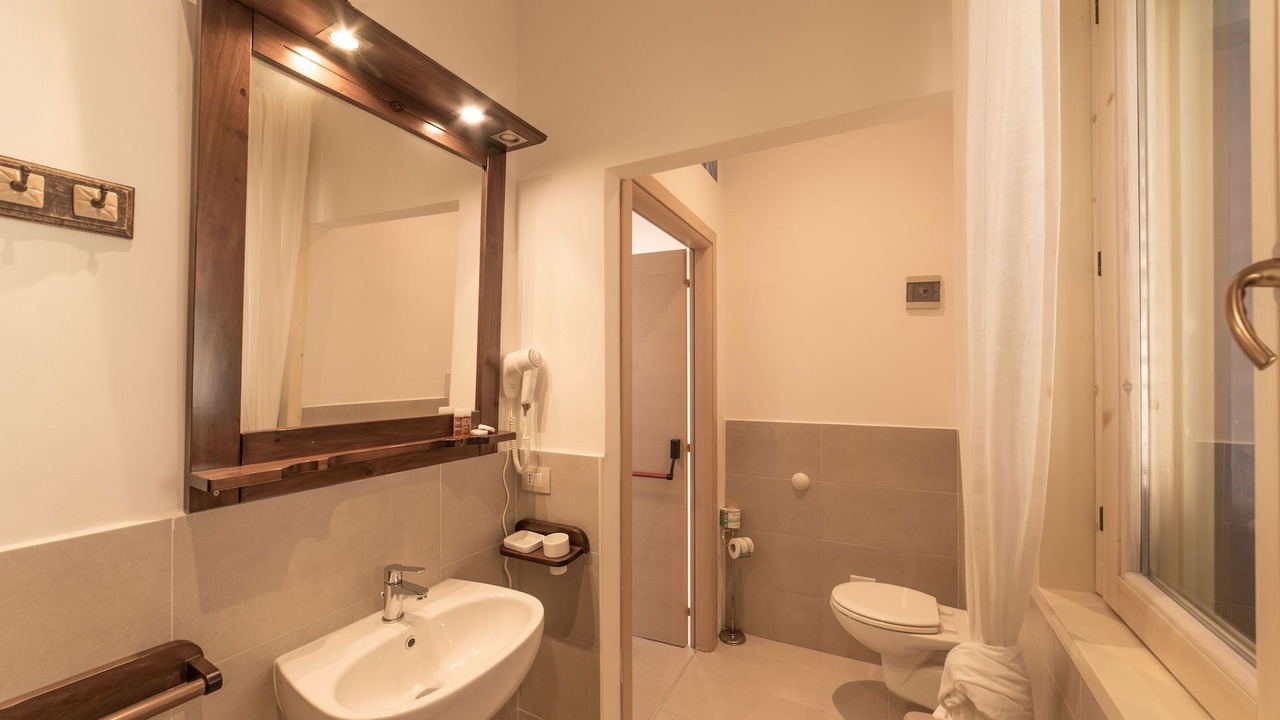 Photo of Bathroom in Syracuse