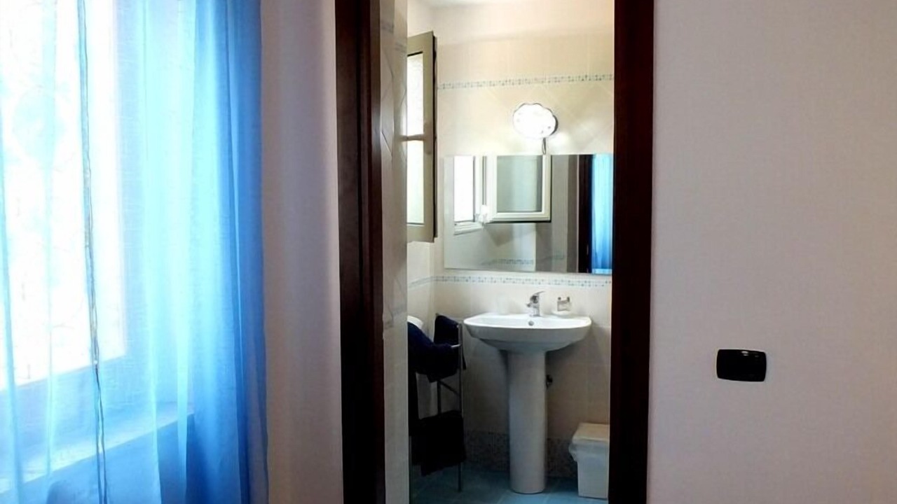 Photo of Bedroom in Porto Salvo