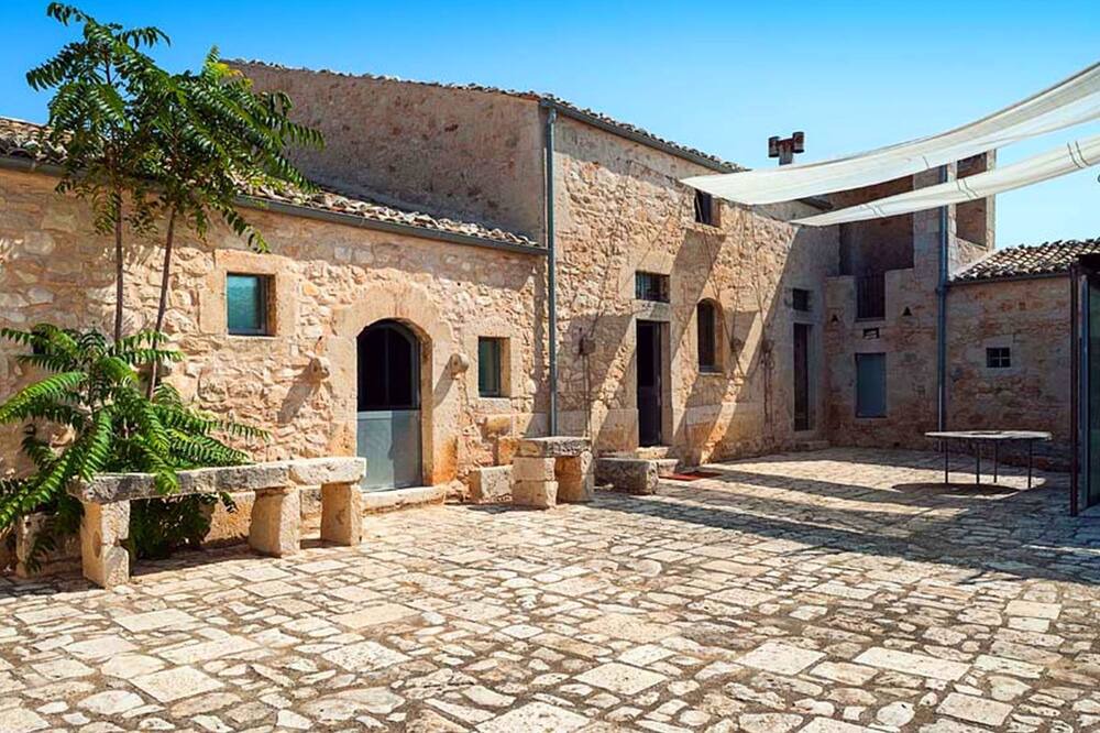 Photo of Outdoor in Ragusa