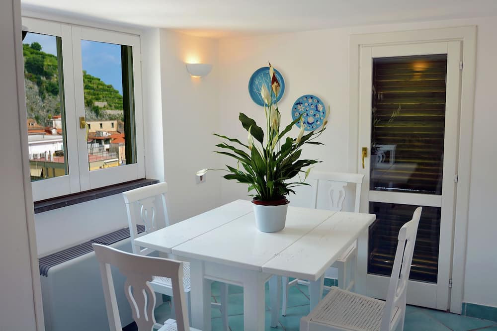 Photo of Livingroom in Minori