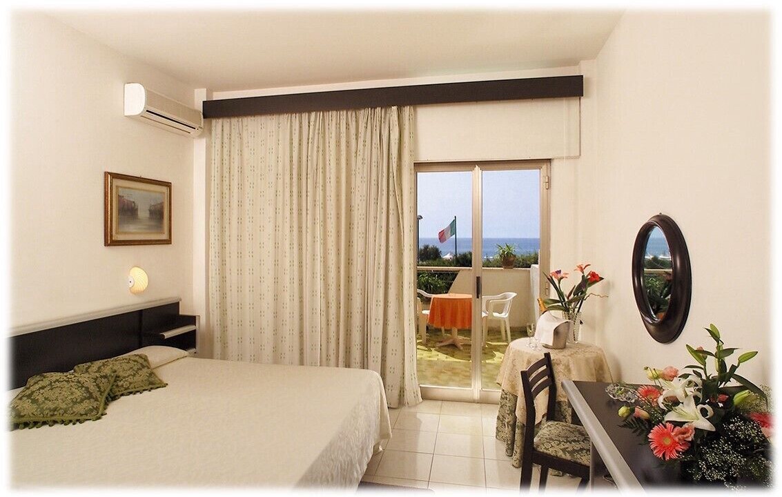 Photo of Bedroom in Scalea