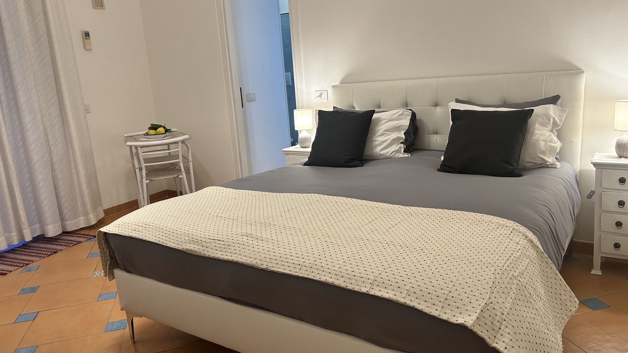 Photo of Bedroom in Pogerola