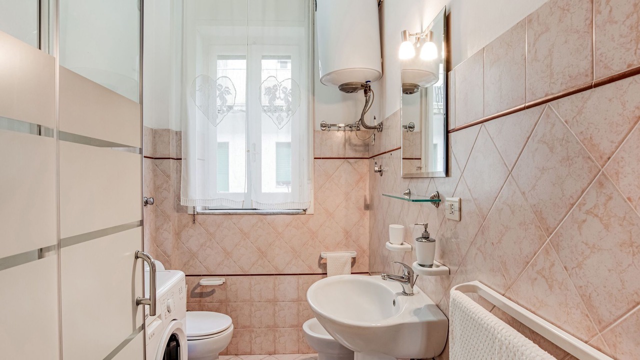 Photo of Bathroom in Syracuse