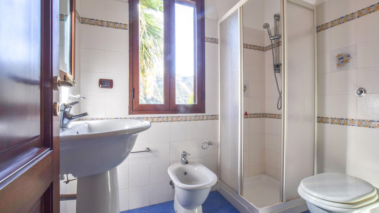 Photo of Bathroom in Melito di Porto Salvo