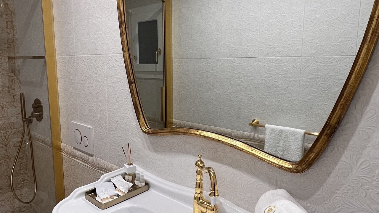 Photo of Bathroom in Francavilla Fontana Historic Centre