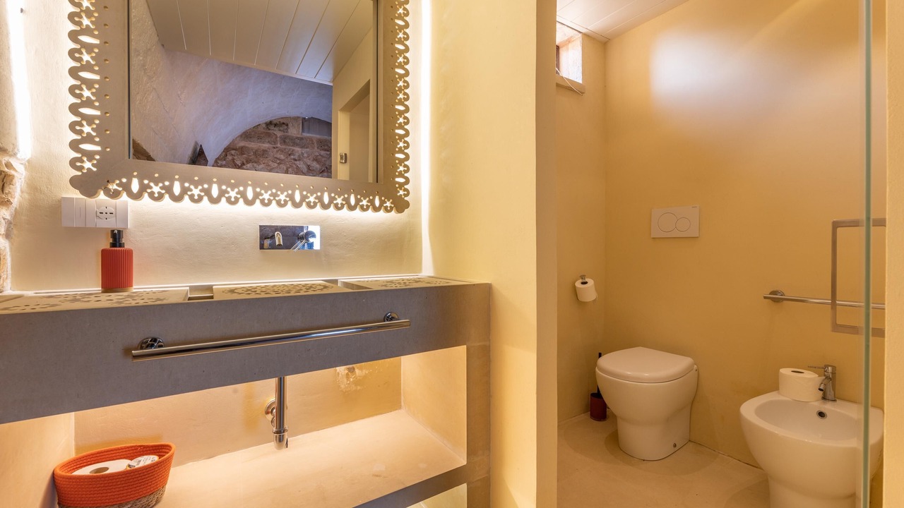 Photo of Bathroom in Patu