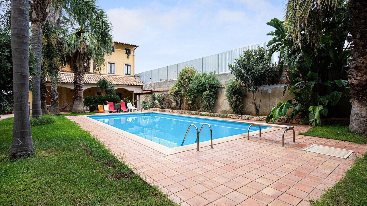 Photo of Outdoor in Floridia