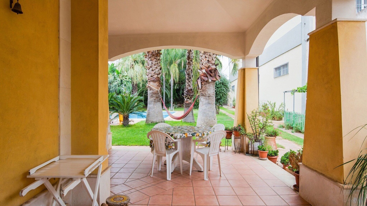 Photo of Patio Balcony in Floridia