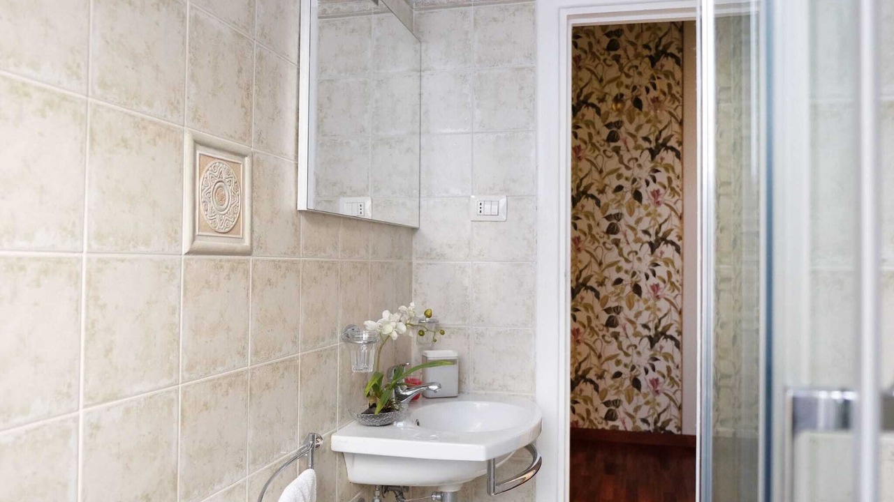 Photo of Bathroom in Ostiense