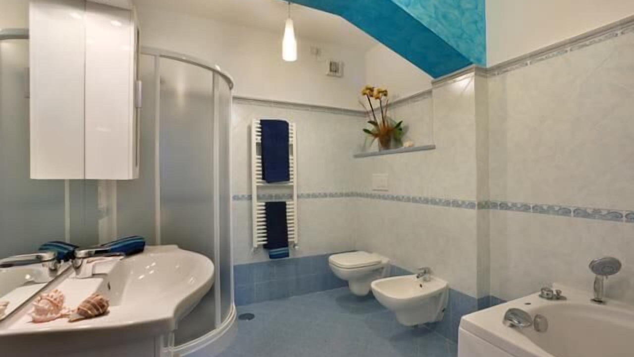 Photo of Bathroom in Marina del Cantone