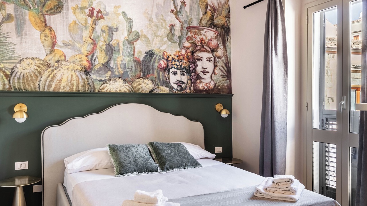 Photo of Bedroom in Noto Historic Centre
